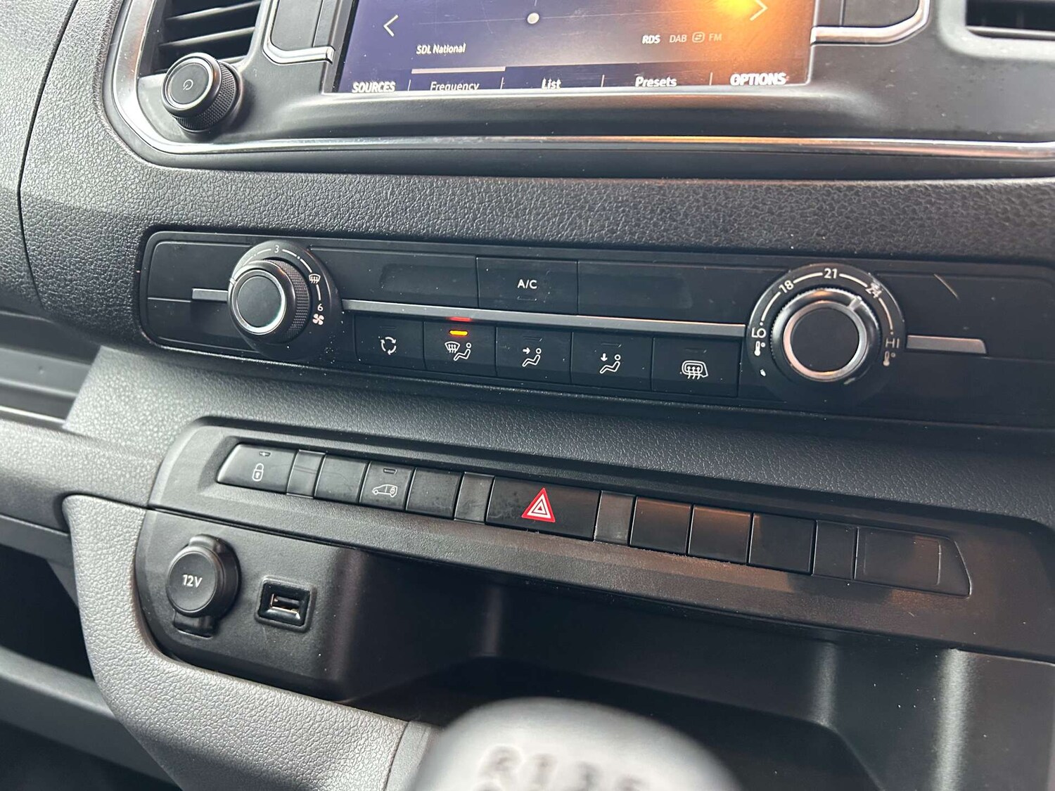 Used Vauxhall Vivaro 2019 for sale - 76322880: Photo 35