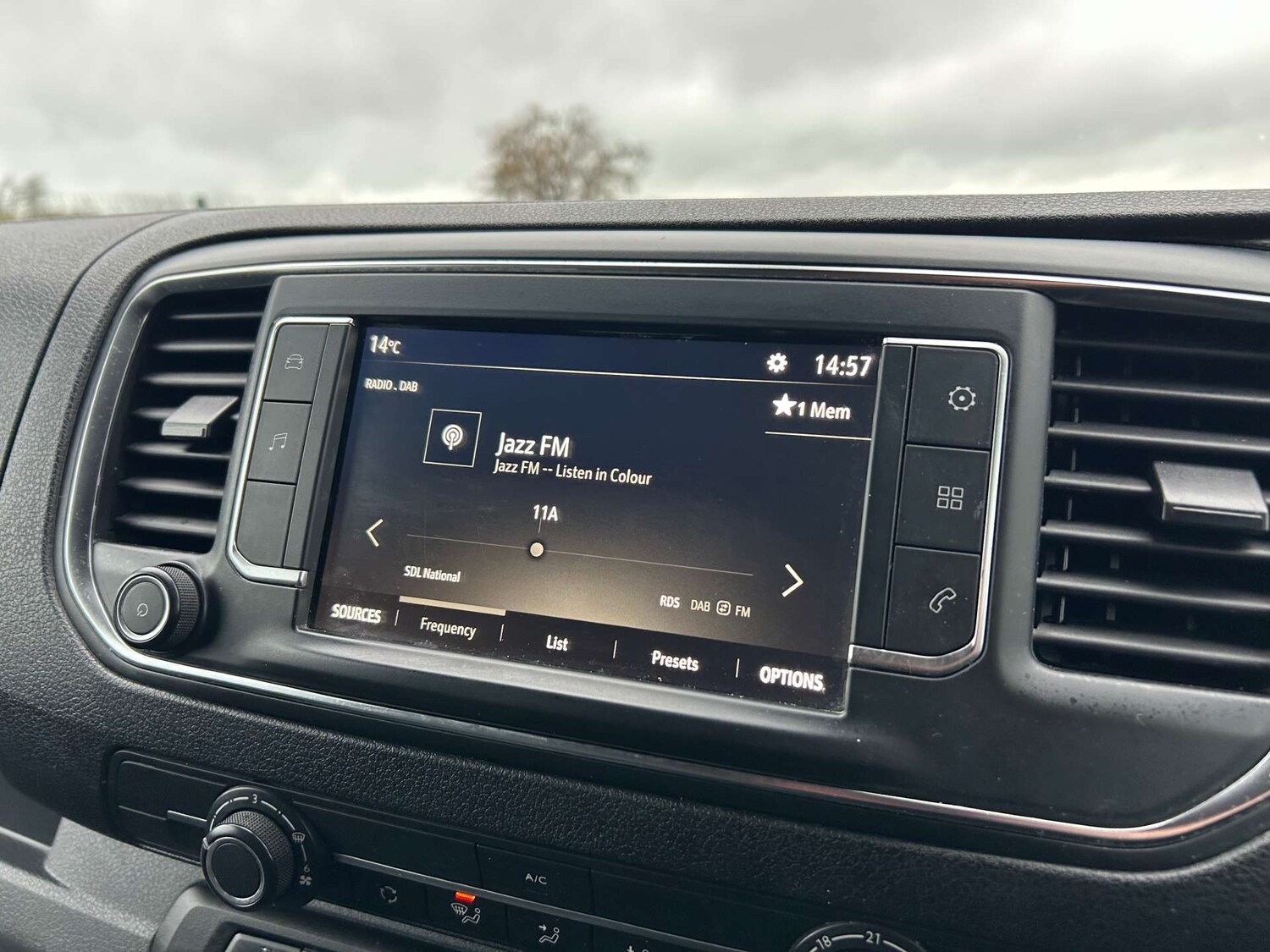 Used Vauxhall Vivaro 2019 for sale - 76322880: Photo 38