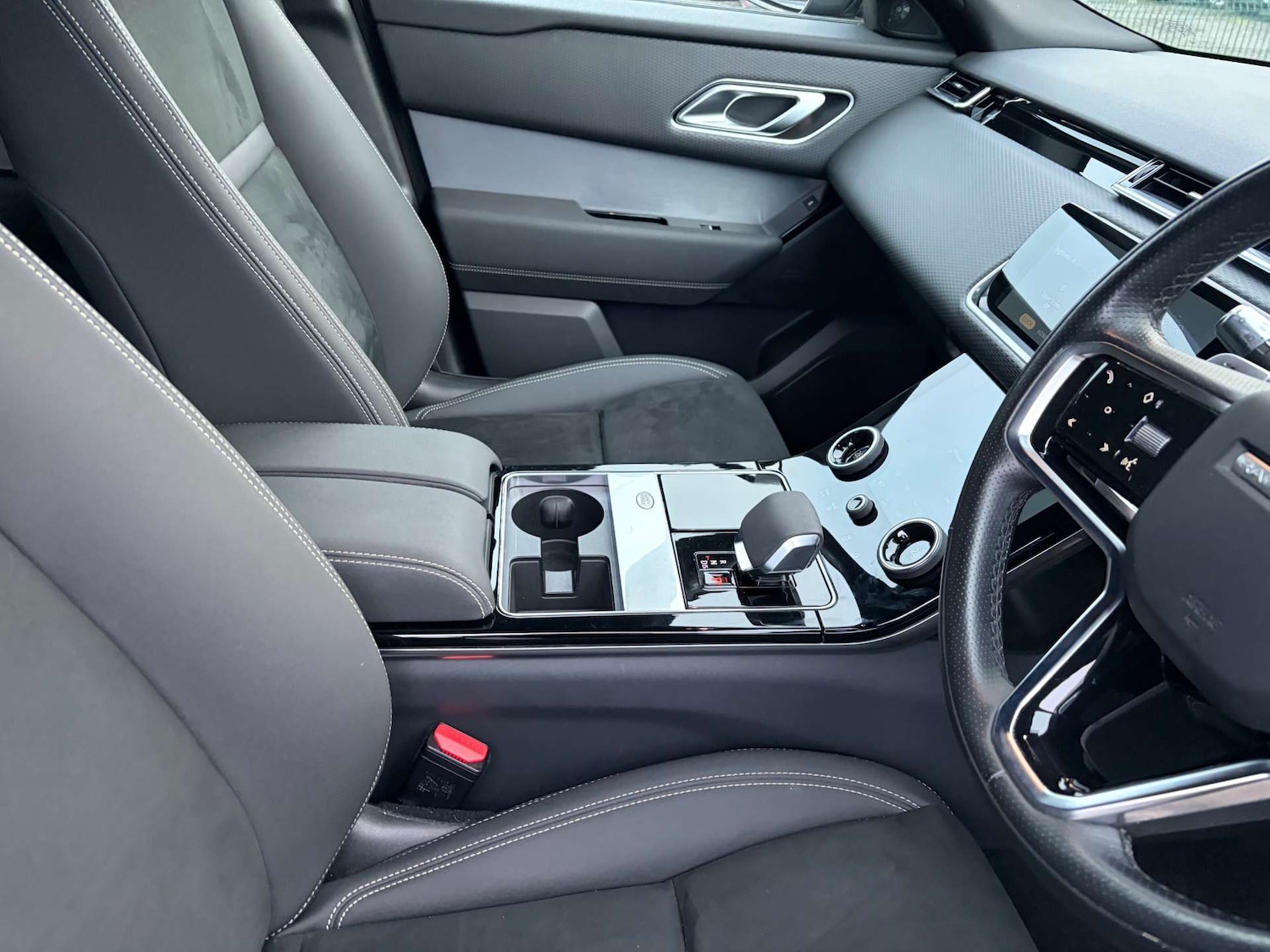 Used Land Rover Range Rover Velar 2021 for sale - 77022589: Photo 44