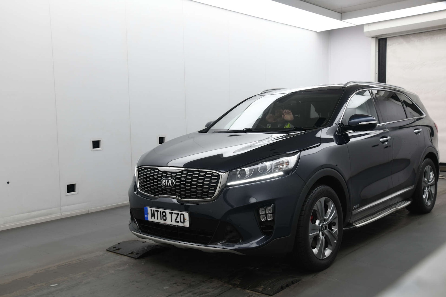 Used Kia Sorento 2018 for sale - 77721662: Photo 3