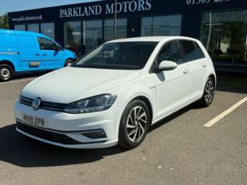 Used Volkswagen Golf 2019 for sale - 74877202: Photo