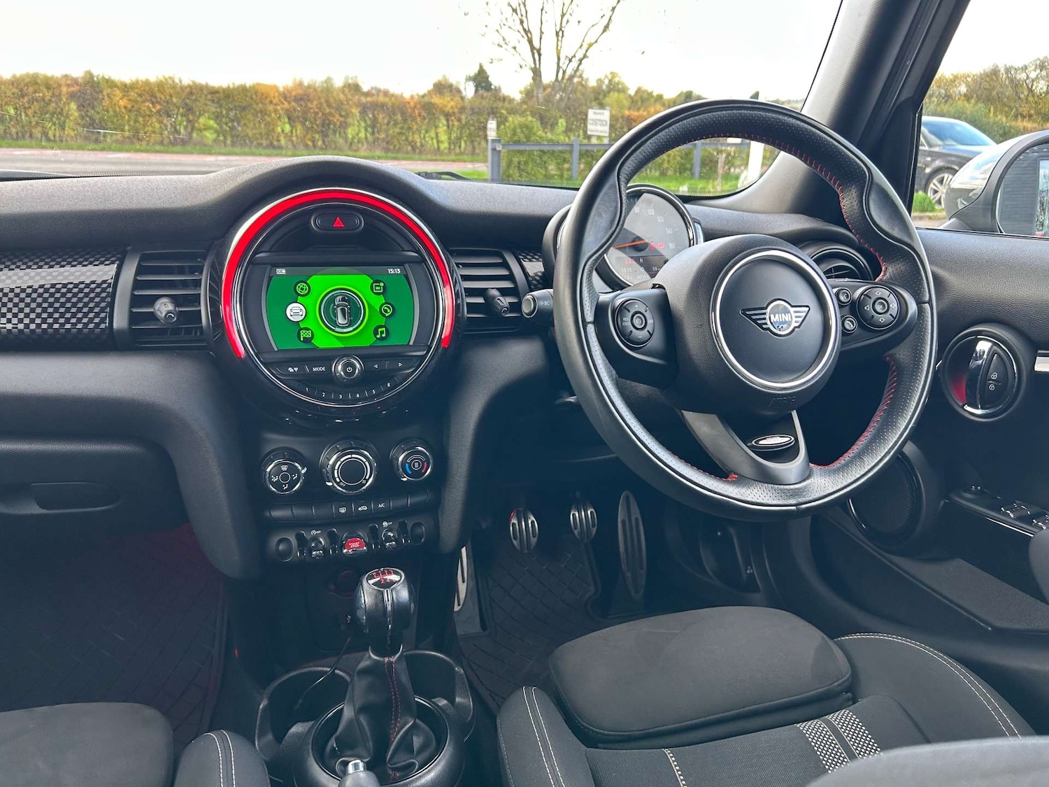 Used MINI Hatch 2019 for sale - 76223013: Photo 2