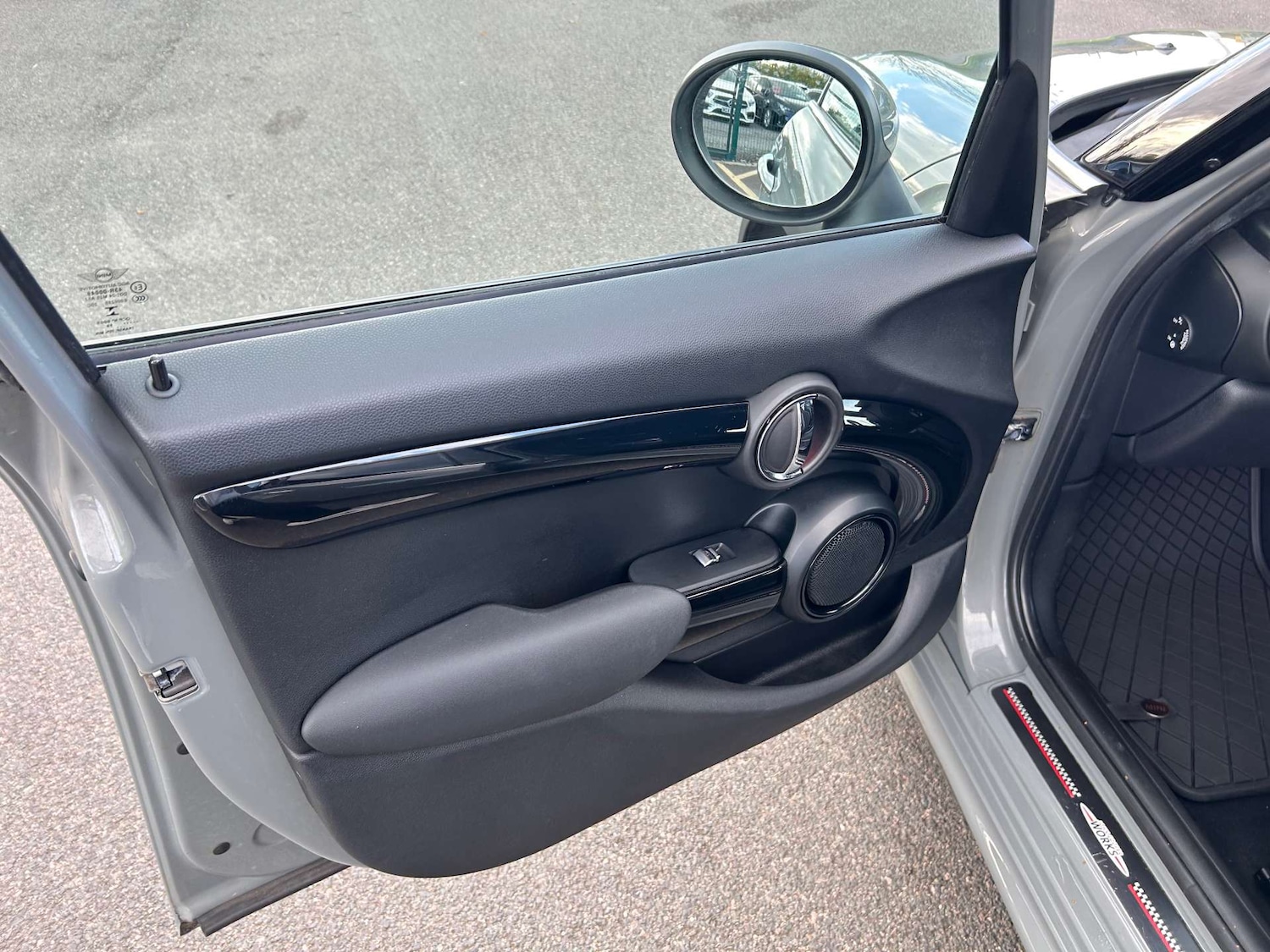 Used MINI Hatch 2019 for sale - 76223013: Photo 23