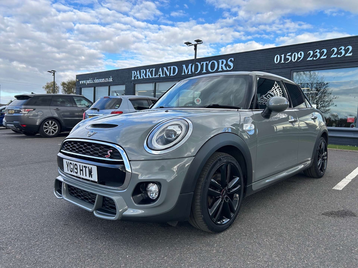 Used MINI Hatch 2019 for sale - 76223013: Photo 4