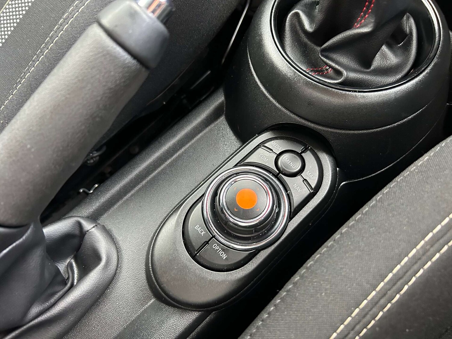 Used MINI Hatch 2019 for sale - 76223013: Photo 48