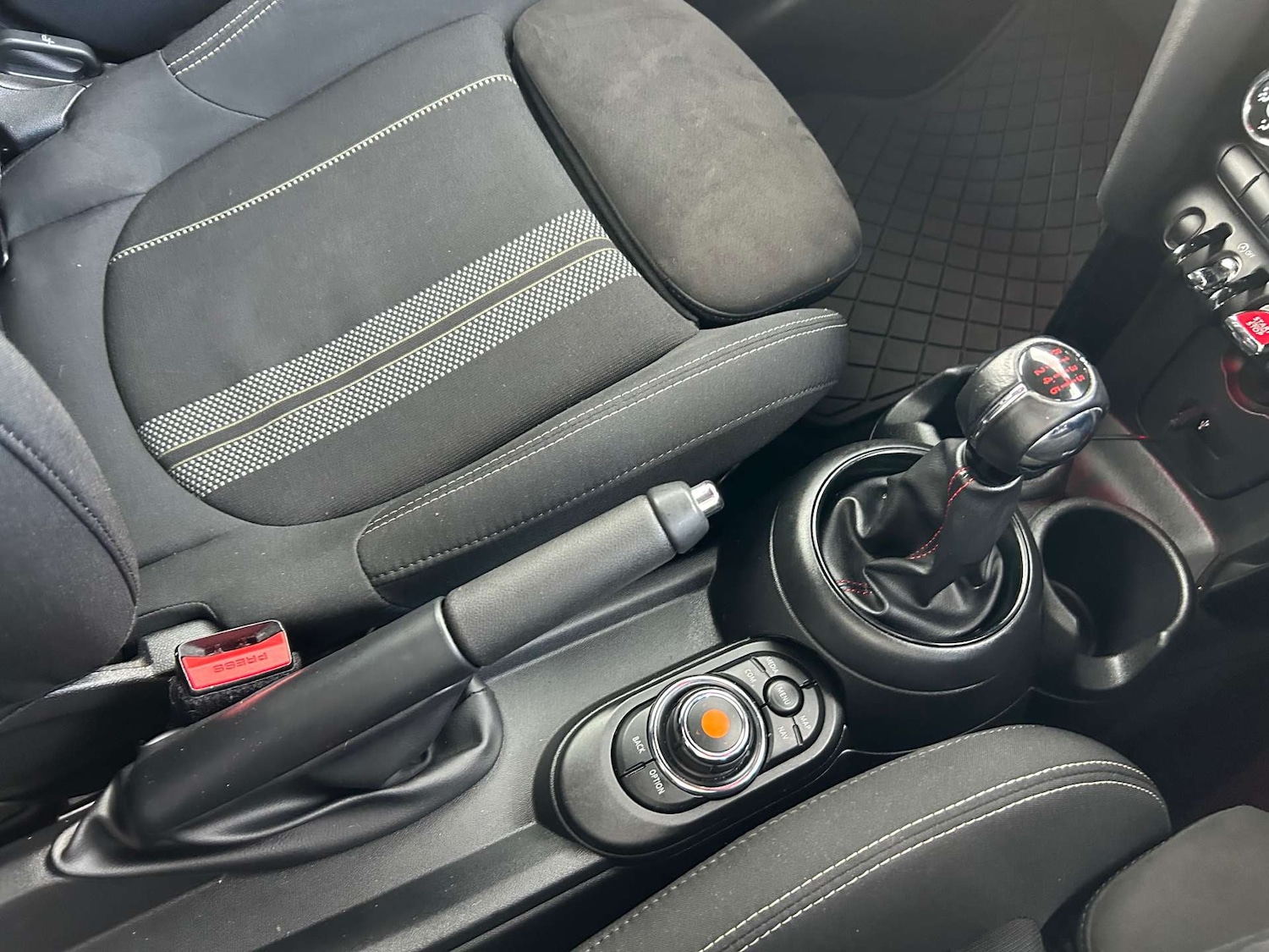 Used MINI Hatch 2019 for sale - 76223013: Photo 49