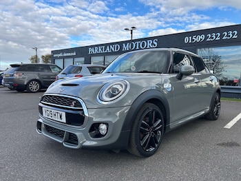 Used MINI Hatch 2019 for sale - 76223013: Photo