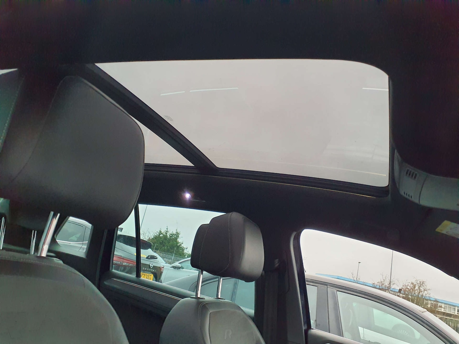 Used Volkswagen Tiguan 2017 for sale - 77163700: Photo 14