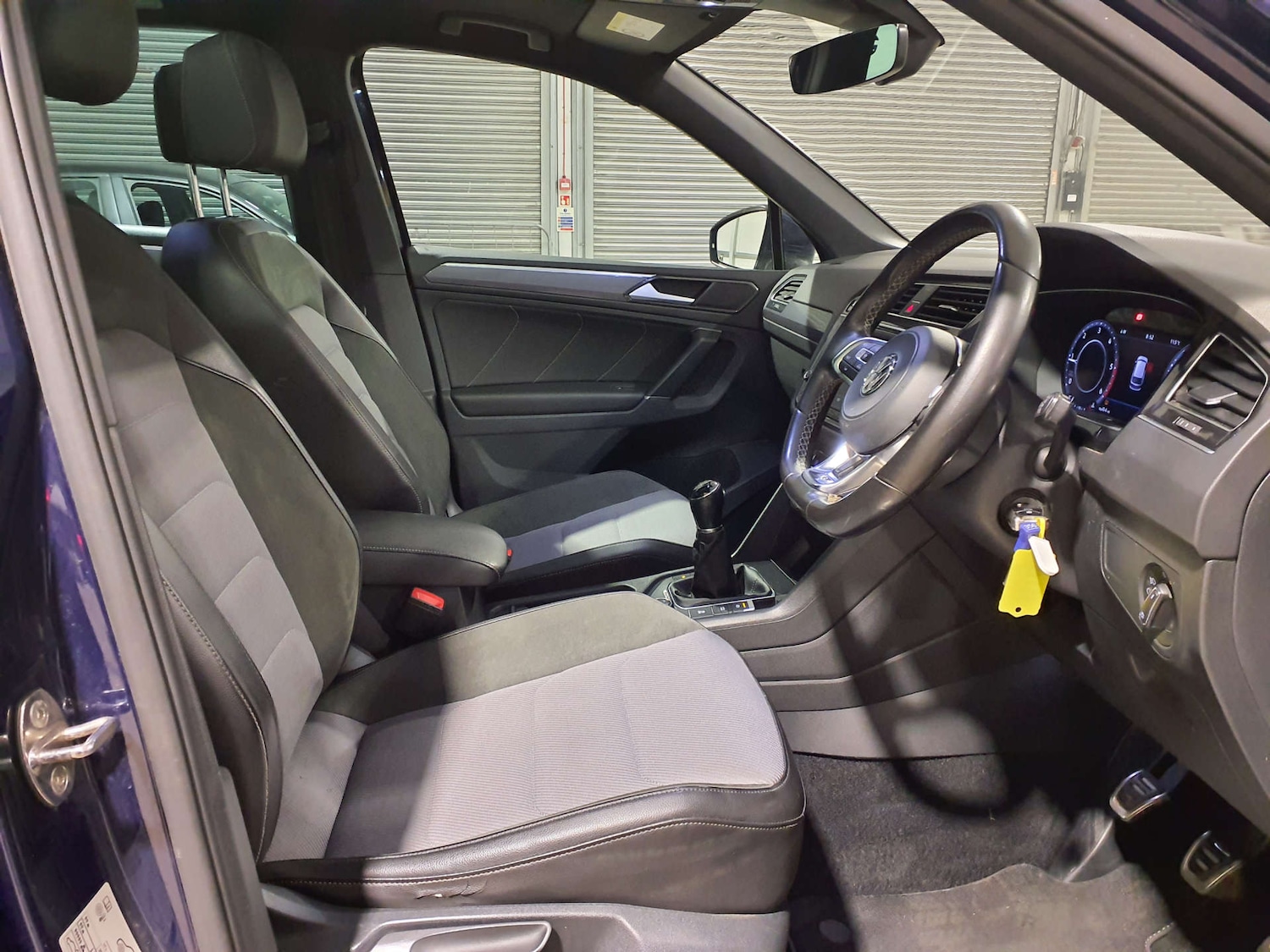 Used Volkswagen Tiguan 2017 for sale - 77163700: Photo 18