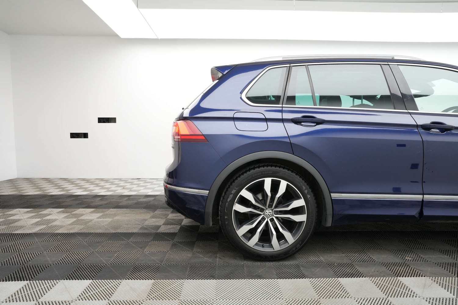 Used Volkswagen Tiguan 2017 for sale - 77163700: Photo 7