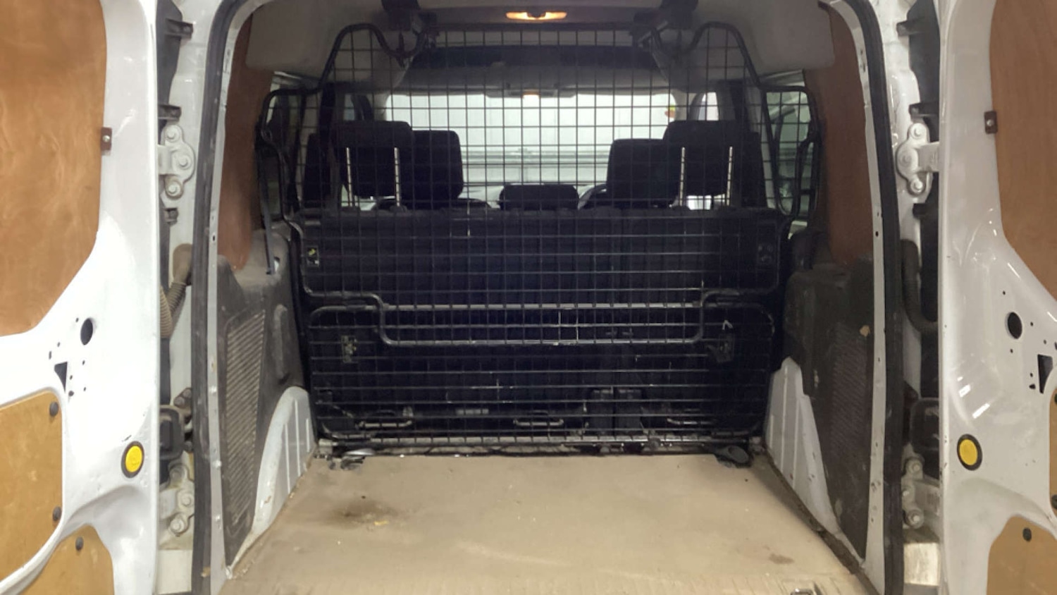 Used Ford Transit Connect 2020 for sale - 76344995: Photo 8