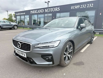 Used Volvo V60 2019 for sale - 75725871: Photo