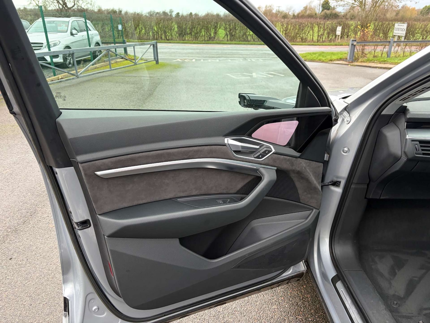 Used Audi e-tron 2019 for sale - 76973933: Photo 15