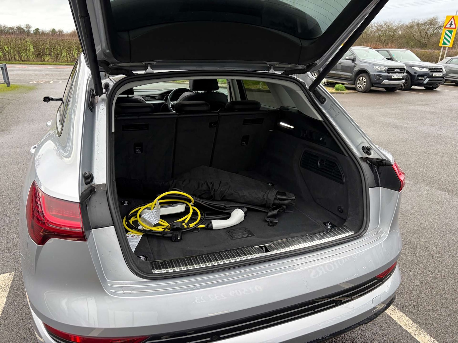 Used Audi e-tron 2019 for sale - 76973933: Photo 26