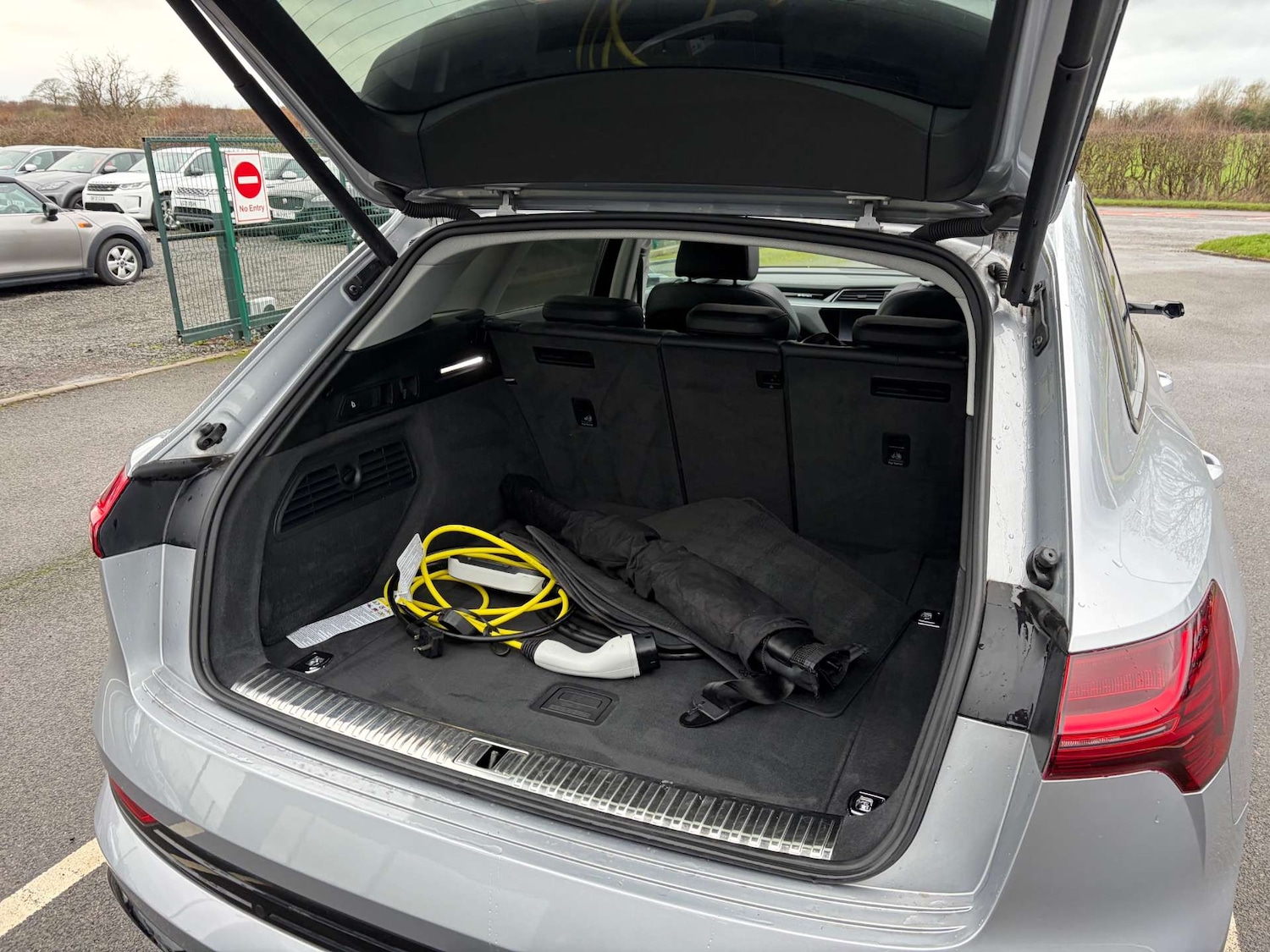 Used Audi e-tron 2019 for sale - 76973933: Photo 27