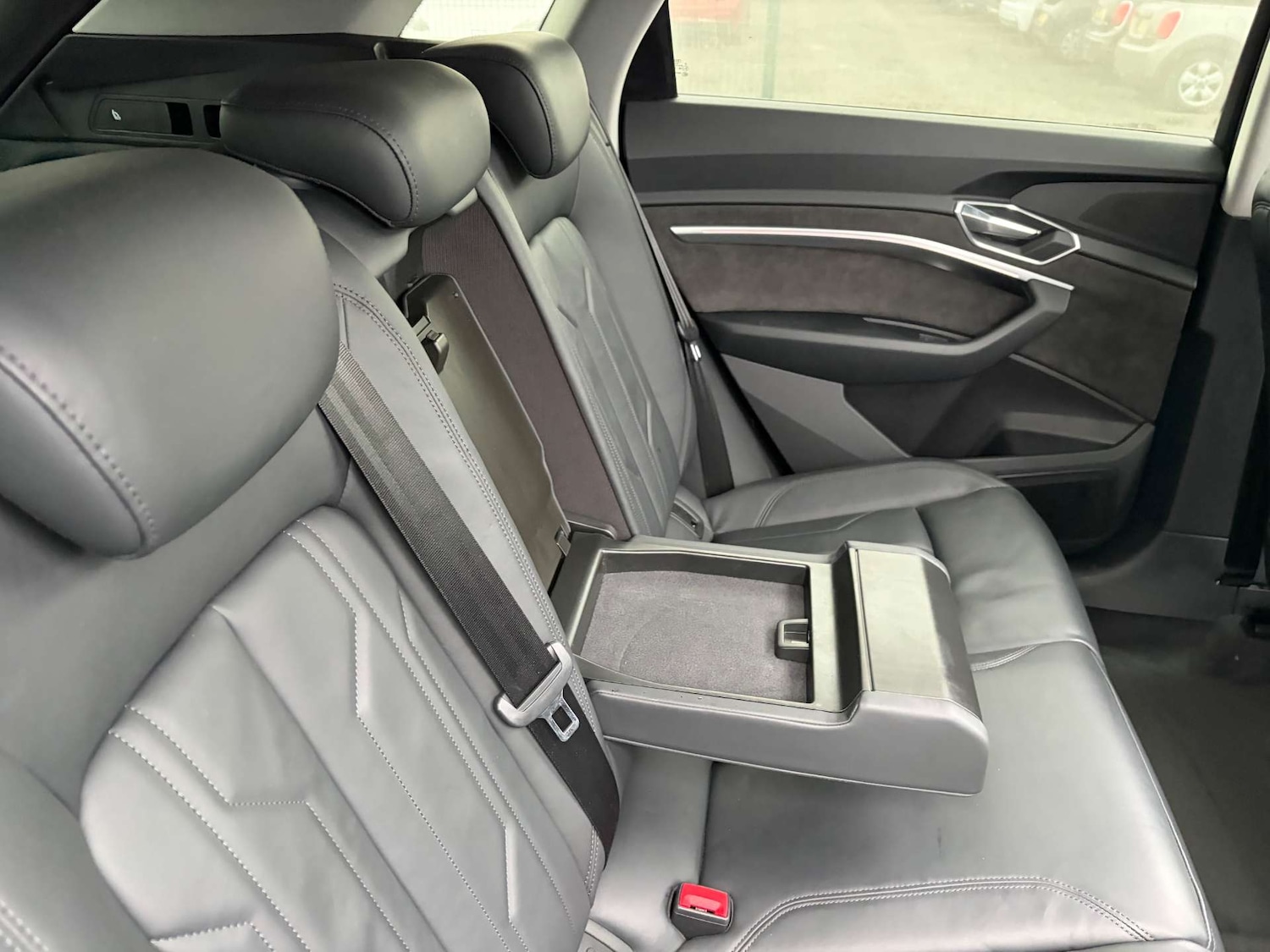 Used Audi e-tron 2019 for sale - 76973933: Photo 35