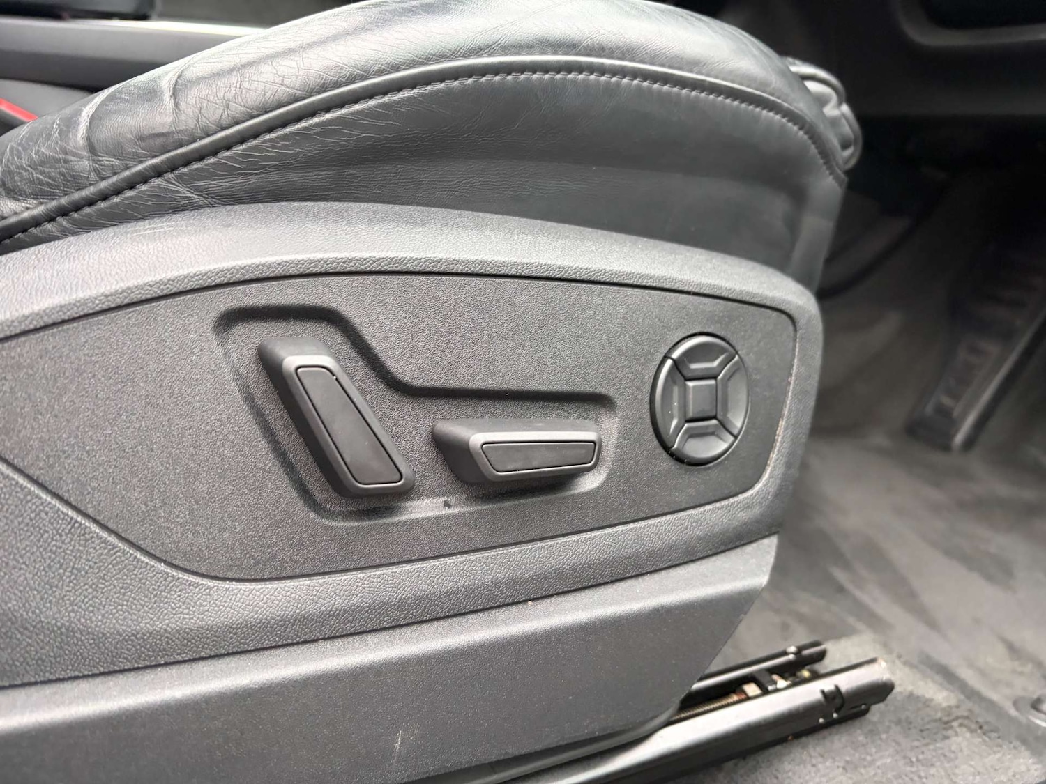 Used Audi e-tron 2019 for sale - 76973933: Photo 49