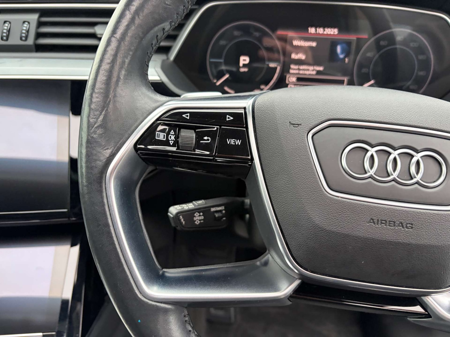 Used Audi e-tron 2019 for sale - 76973933: Photo 51