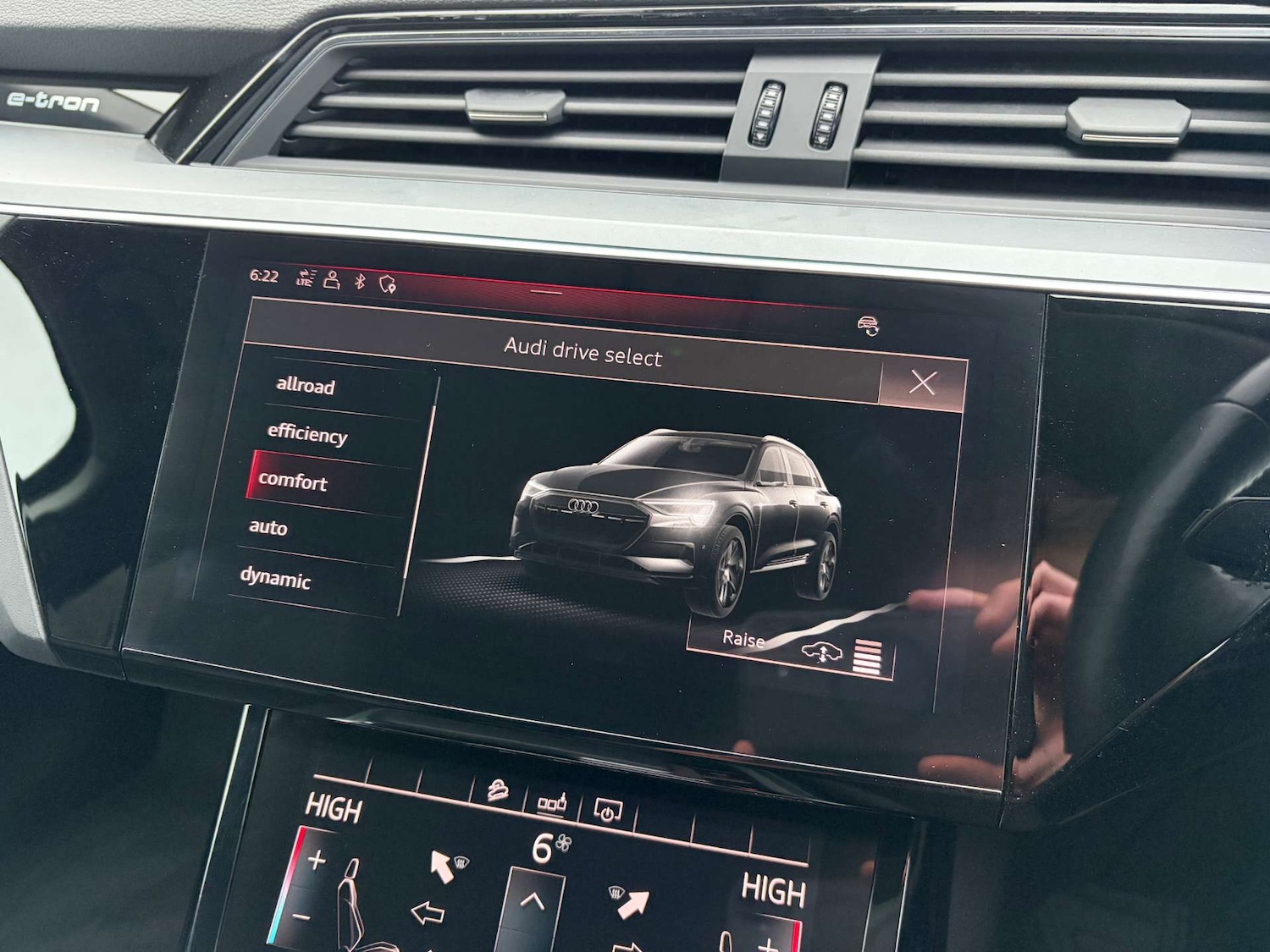 Used Audi e-tron 2019 for sale - 76973933: Photo 68