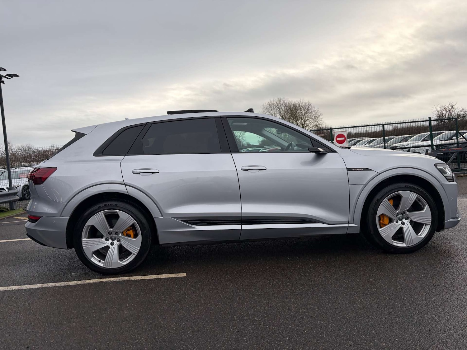 Used Audi e-tron 2019 for sale - 76973933: Photo 9