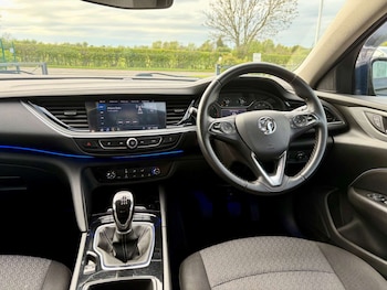 Used Vauxhall Insignia 2018 for sale - 78246948: Photo