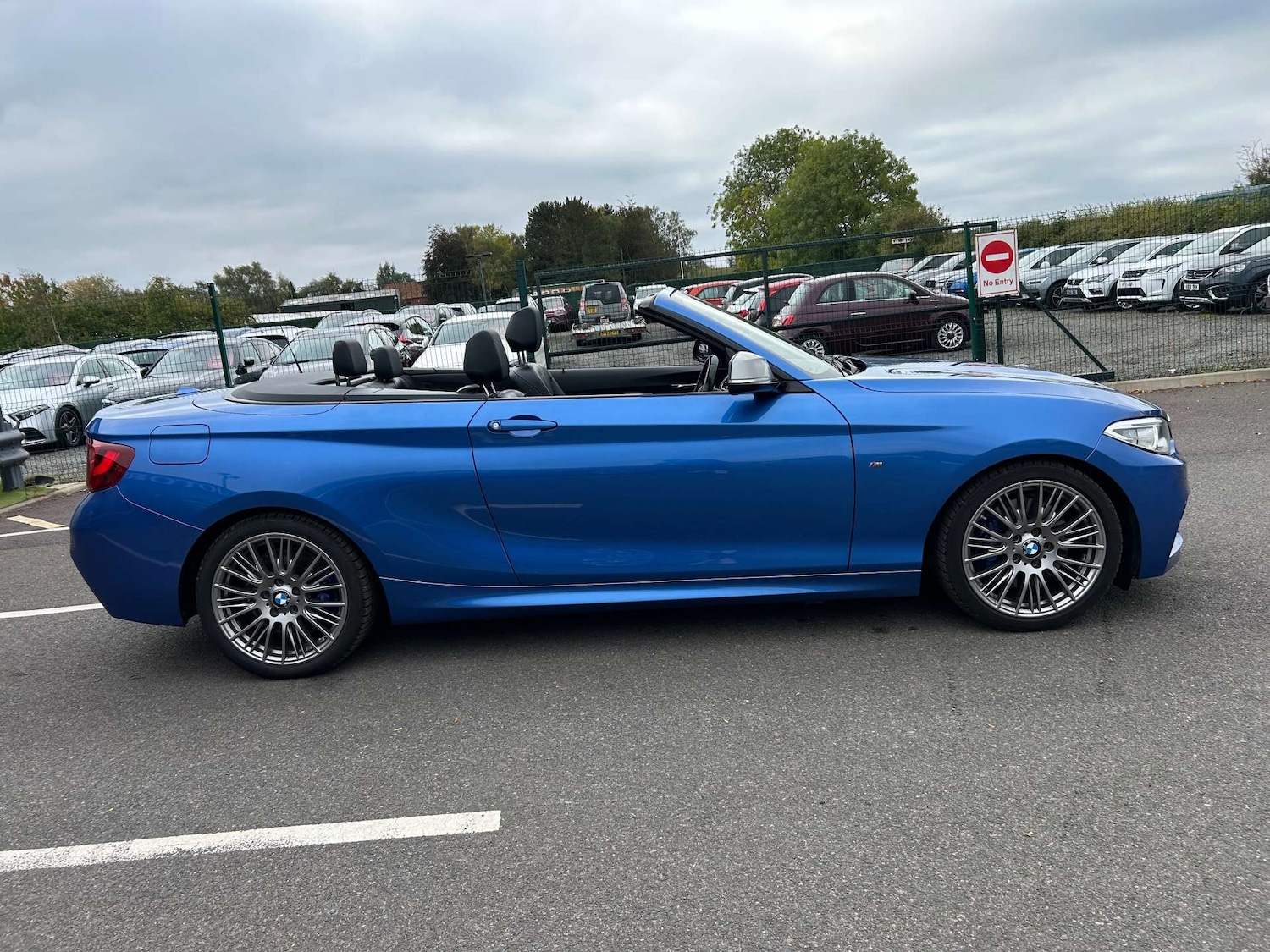 Used BMW 2 Series 2015 for sale - 76601622: Photo 9