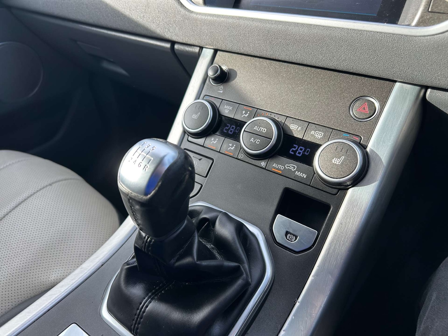 Used Land Rover Range Rover Evoque 2017 for sale - 76602097: Photo 48