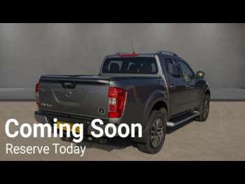 Used Nissan Navara 2018 for sale - 74695907: Photo