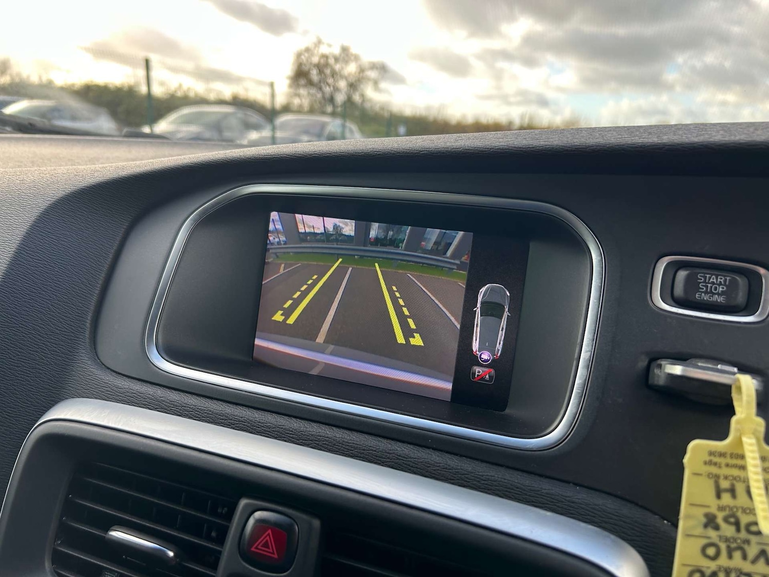 Used Volvo V40 2018 for sale - 77573067: Photo 44