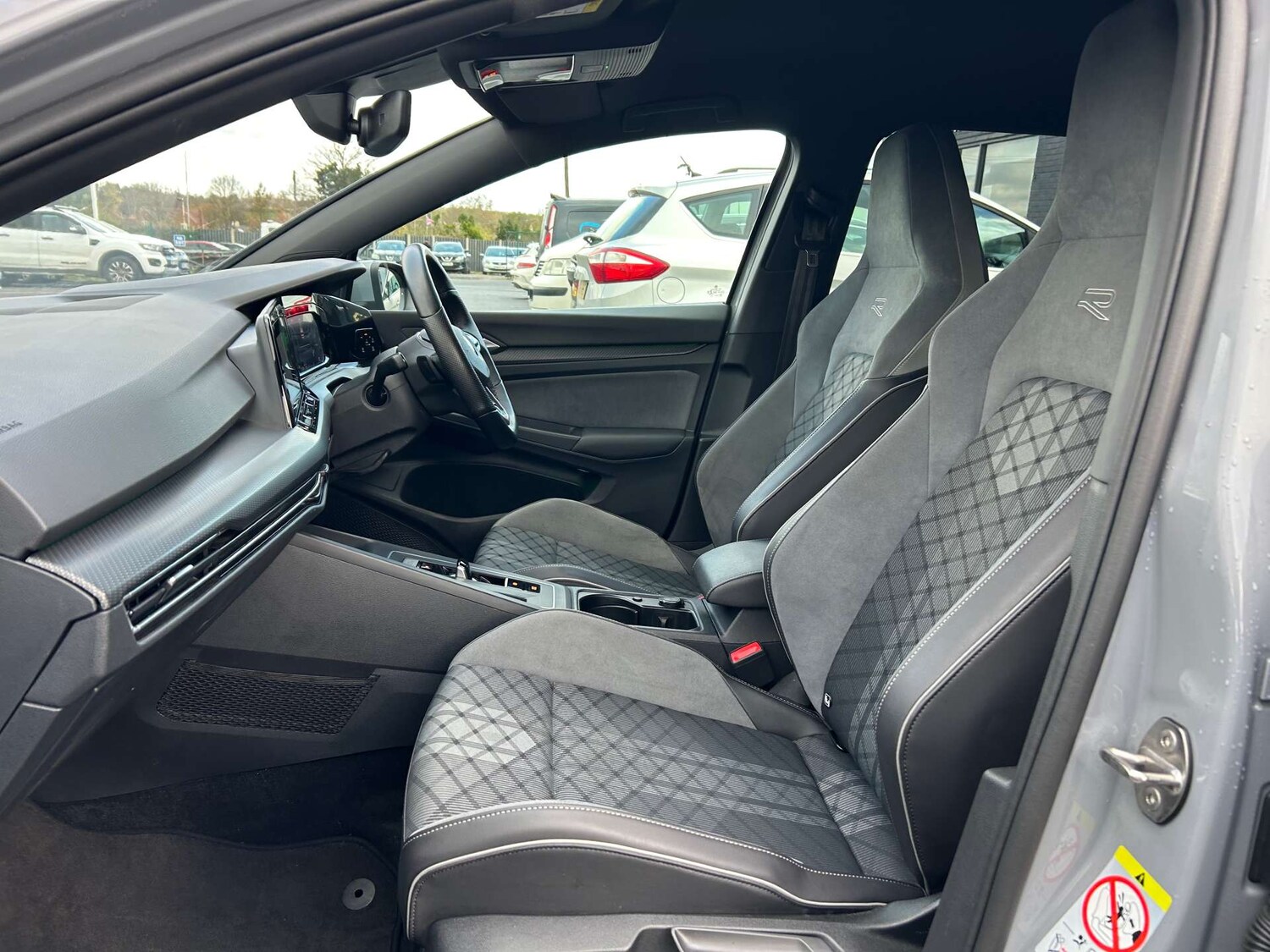 Used Volkswagen Golf 2021 for sale - 77368271: Photo 34