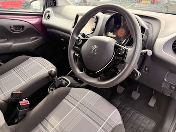 Used Peugeot 108 2017 for sale - 75901376: Photo