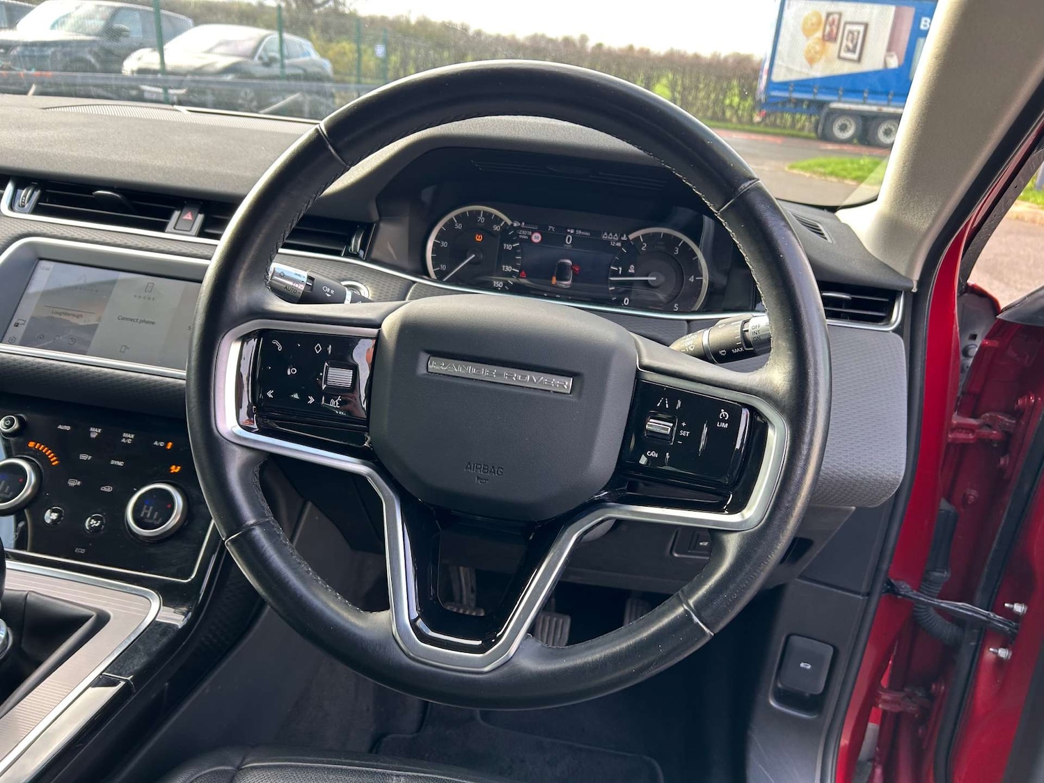 Used Land Rover Range Rover Evoque 2021 for sale - 76385737: Photo 32