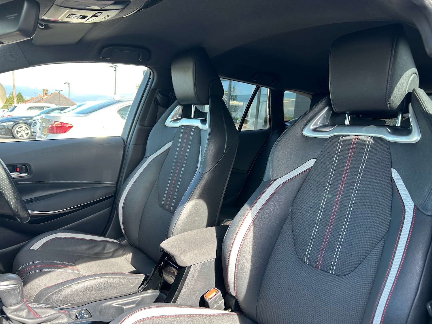 Used Toyota Corolla 2020 for sale - 75936109: Photo 32