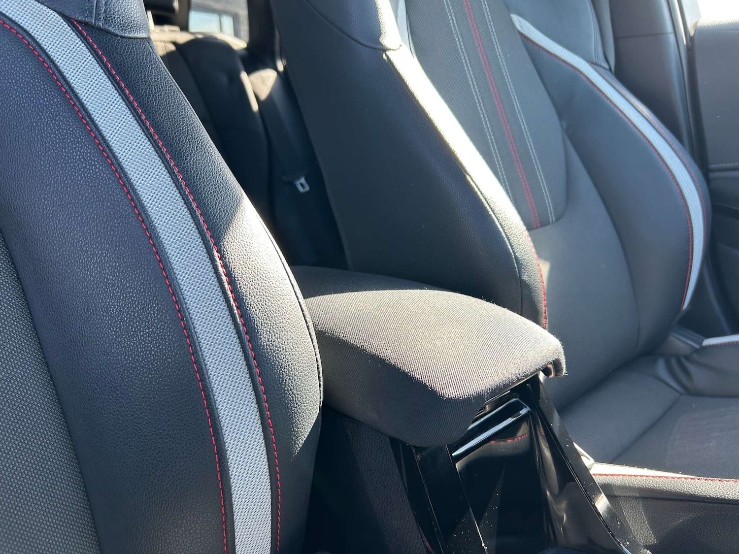 Used Toyota Corolla 2020 for sale - 75936109: Photo 56