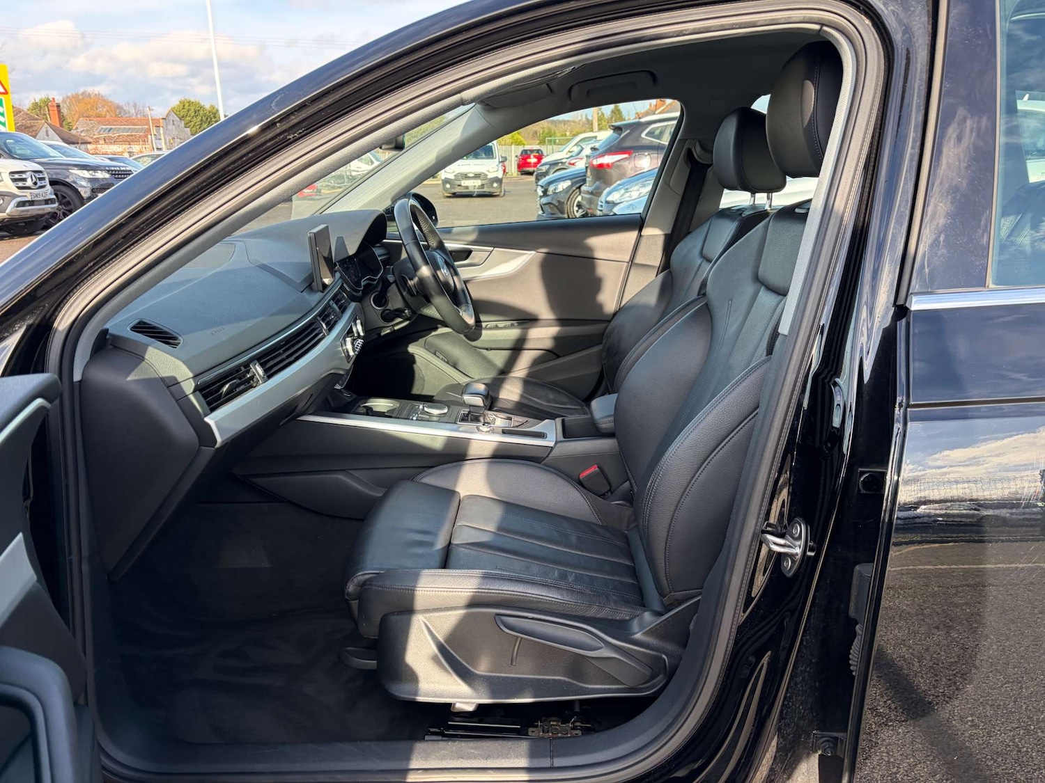 Used Audi A4 2018 for sale - 77262742: Photo 13