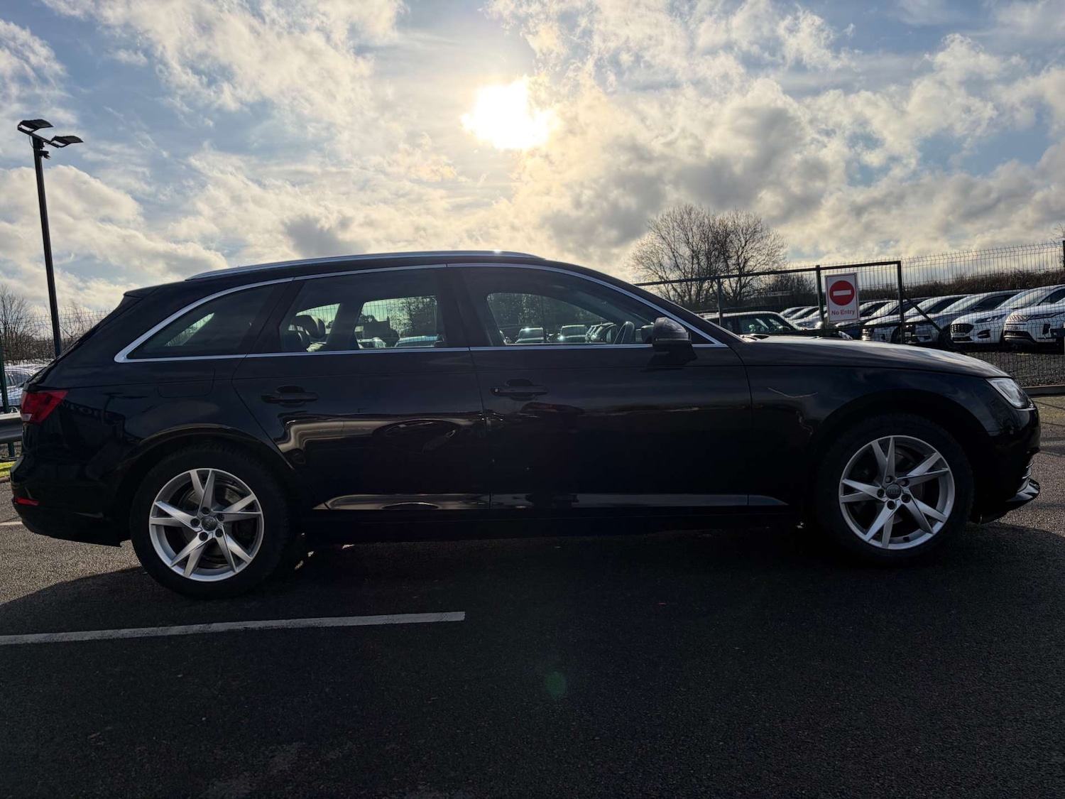 Used Audi A4 2018 for sale - 77262742: Photo 7