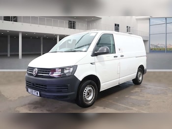 Used Volkswagen Transporter 2019 for sale - 78020624: Photo