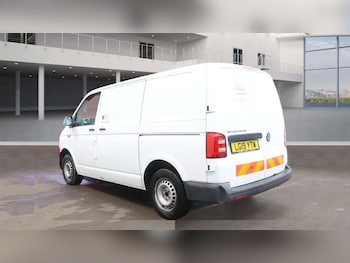 Used Volkswagen Transporter 2019 for sale - 78020624: Photo