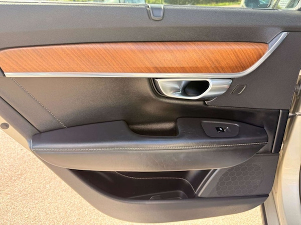 Used Volvo V90 2018 for sale - 75725863: Photo 15