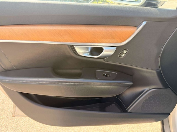 Used Volvo V90 2018 for sale - 75725863: Photo 18