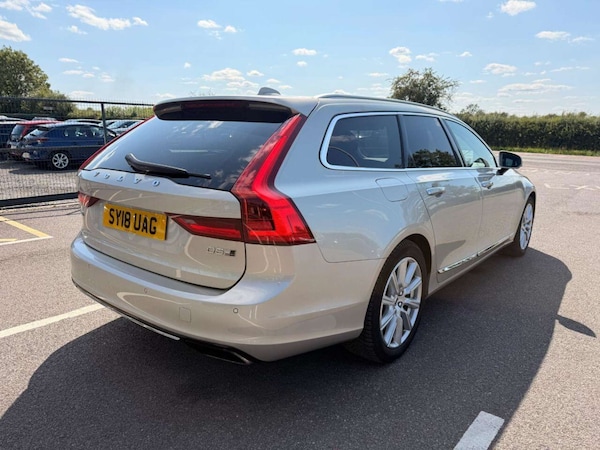 Used Volvo V90 2018 for sale - 75725863: Photo 5