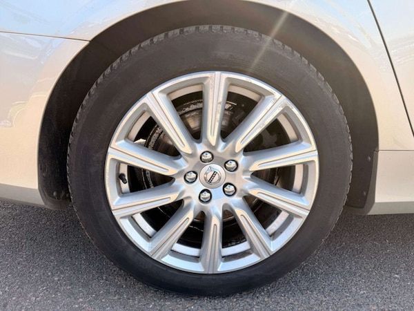 Used Volvo V90 2018 for sale - 75725863: Photo 9