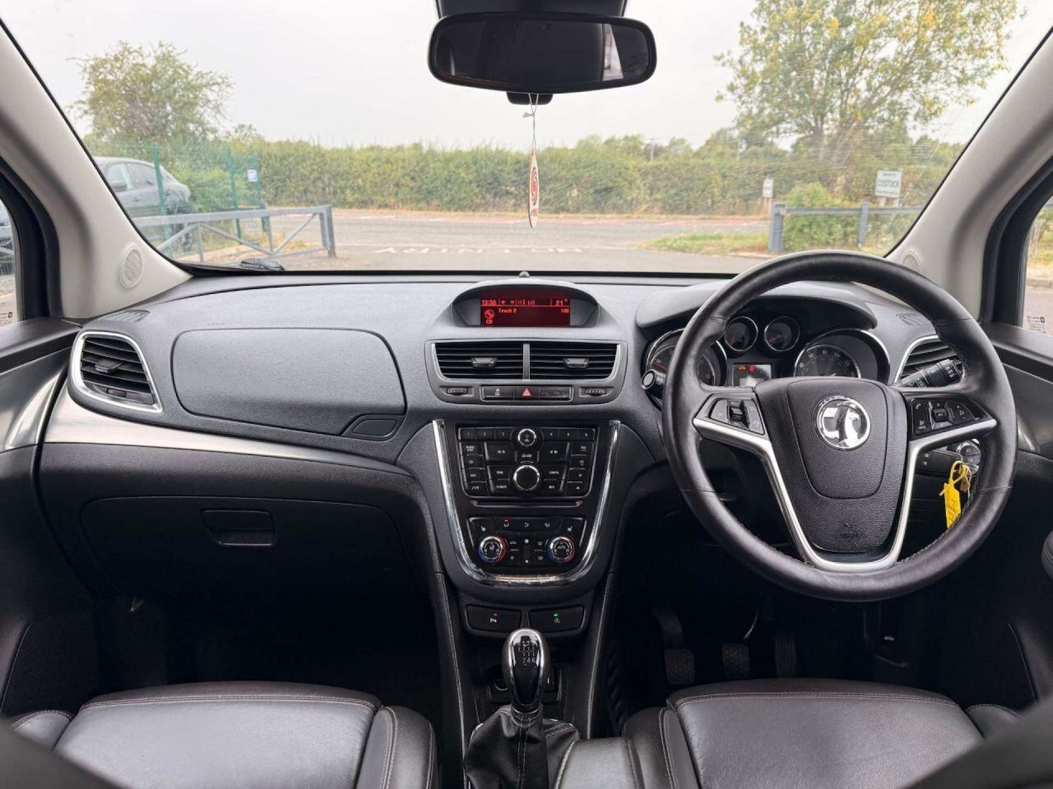 Vehicle 28