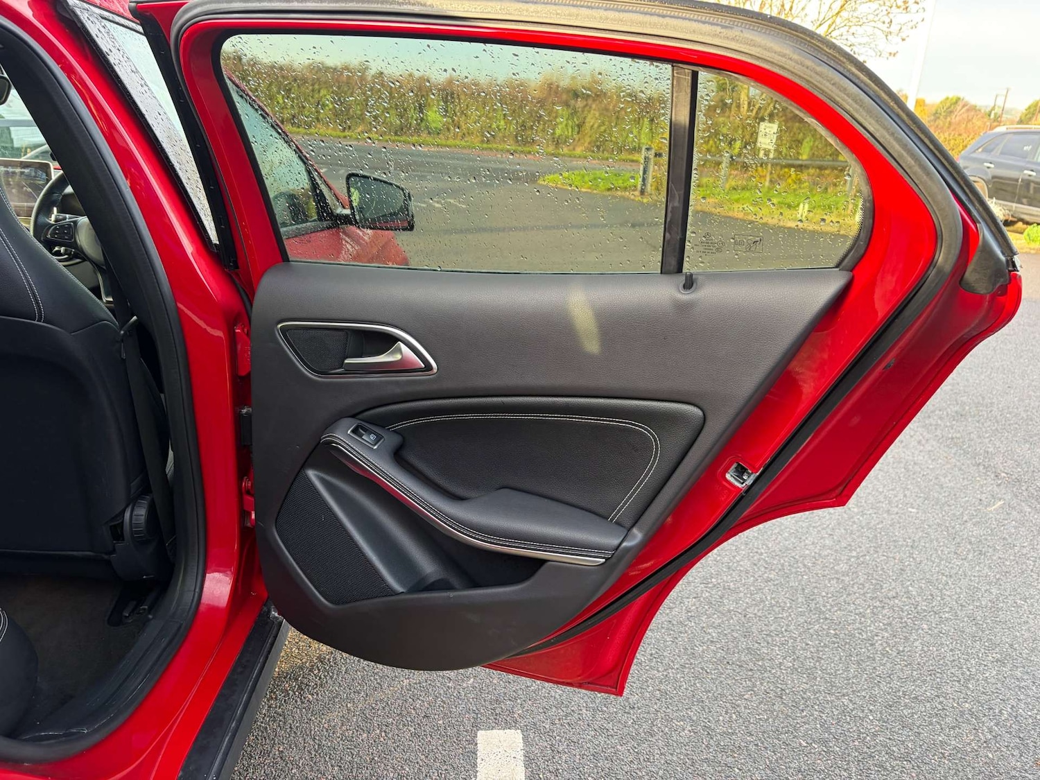 Used Mercedes-Benz GLA 2019 for sale - 76500624: Photo 24