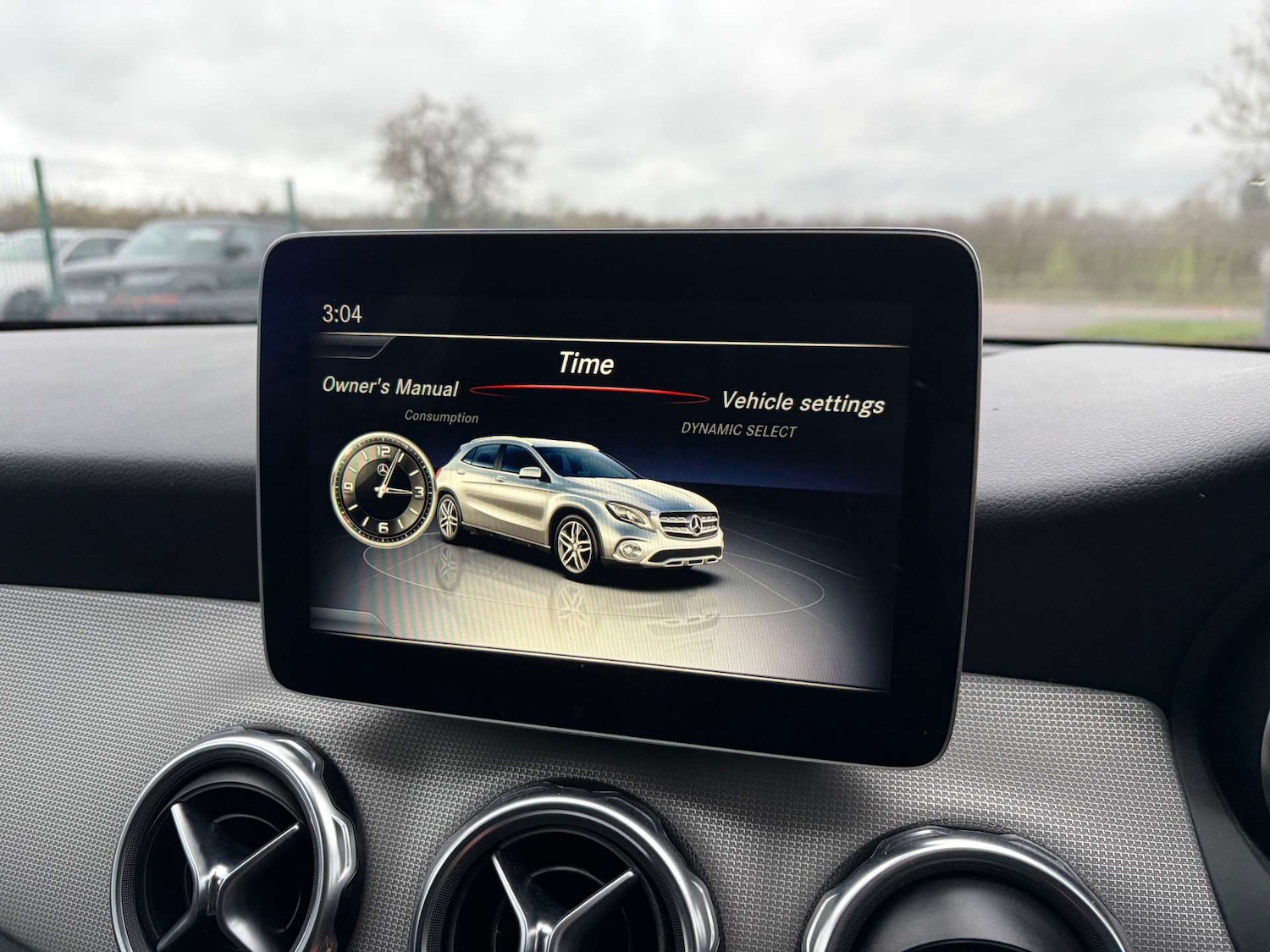 Used Mercedes-Benz GLA 2019 for sale - 76500624: Photo 51