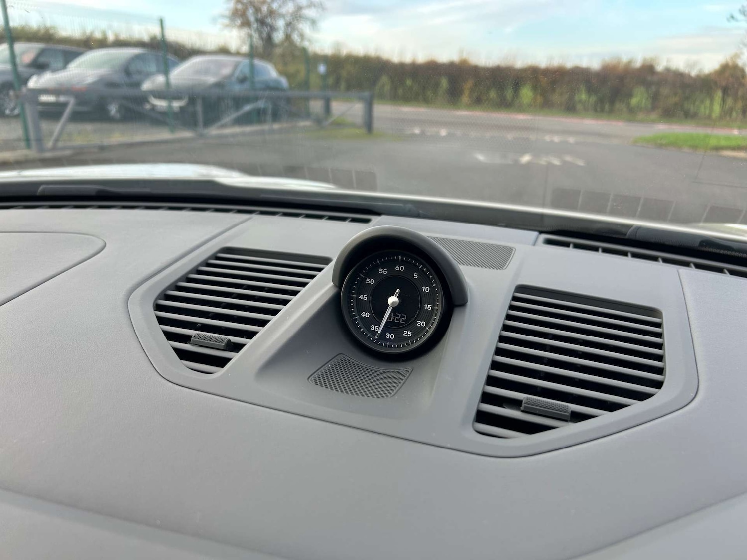 Used Porsche 911 2020 for sale - 76478999: Photo 23