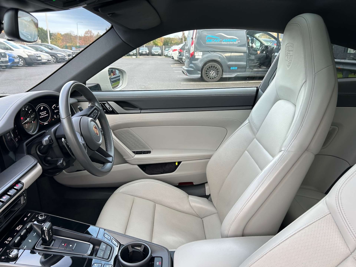 Used Porsche 911 2020 for sale - 76478999: Photo 44