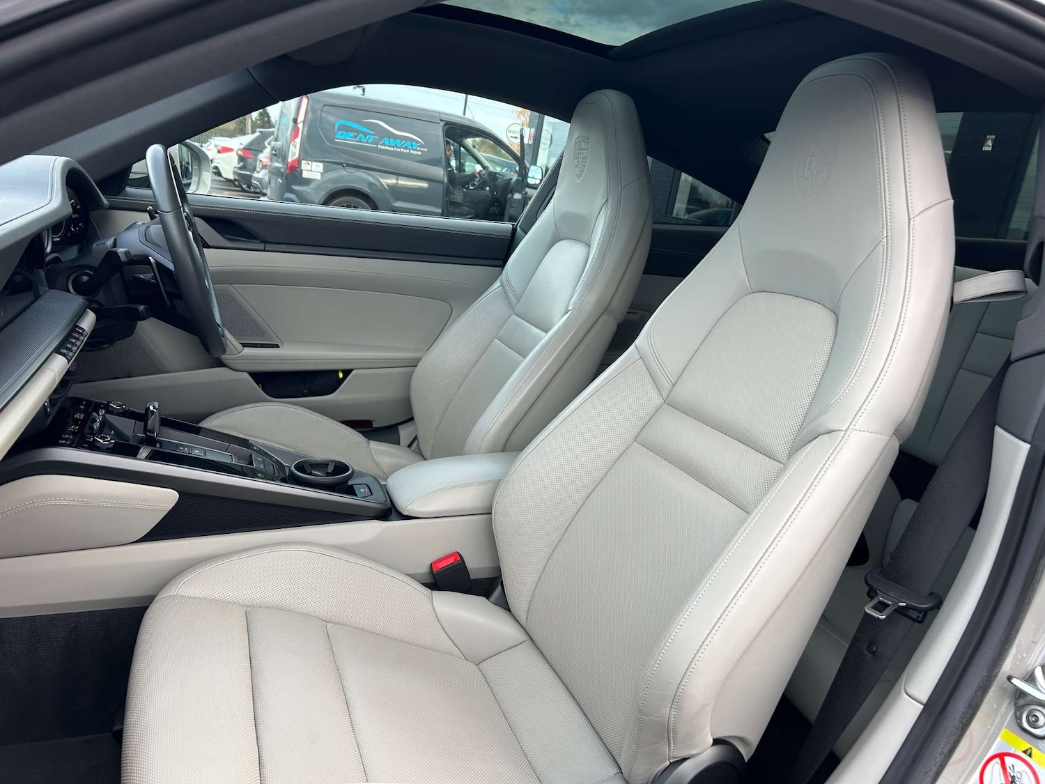 Used Porsche 911 2020 for sale - 76478999: Photo 47