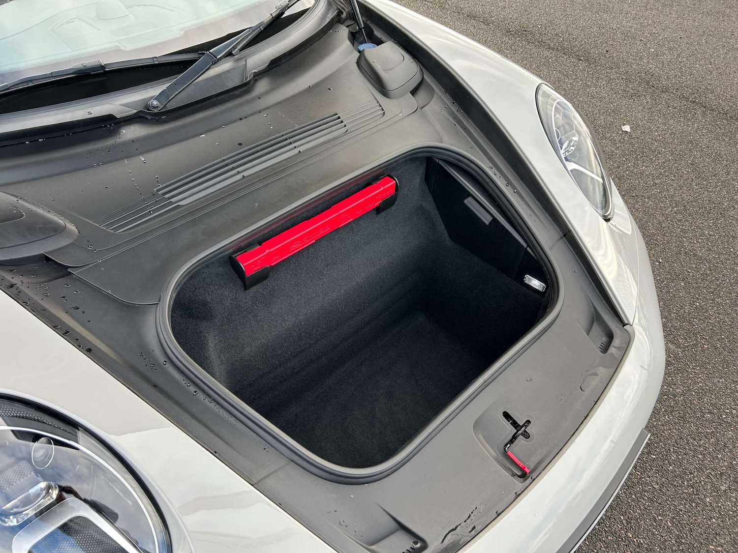 Used Porsche 911 2020 for sale - 76478999: Photo 51