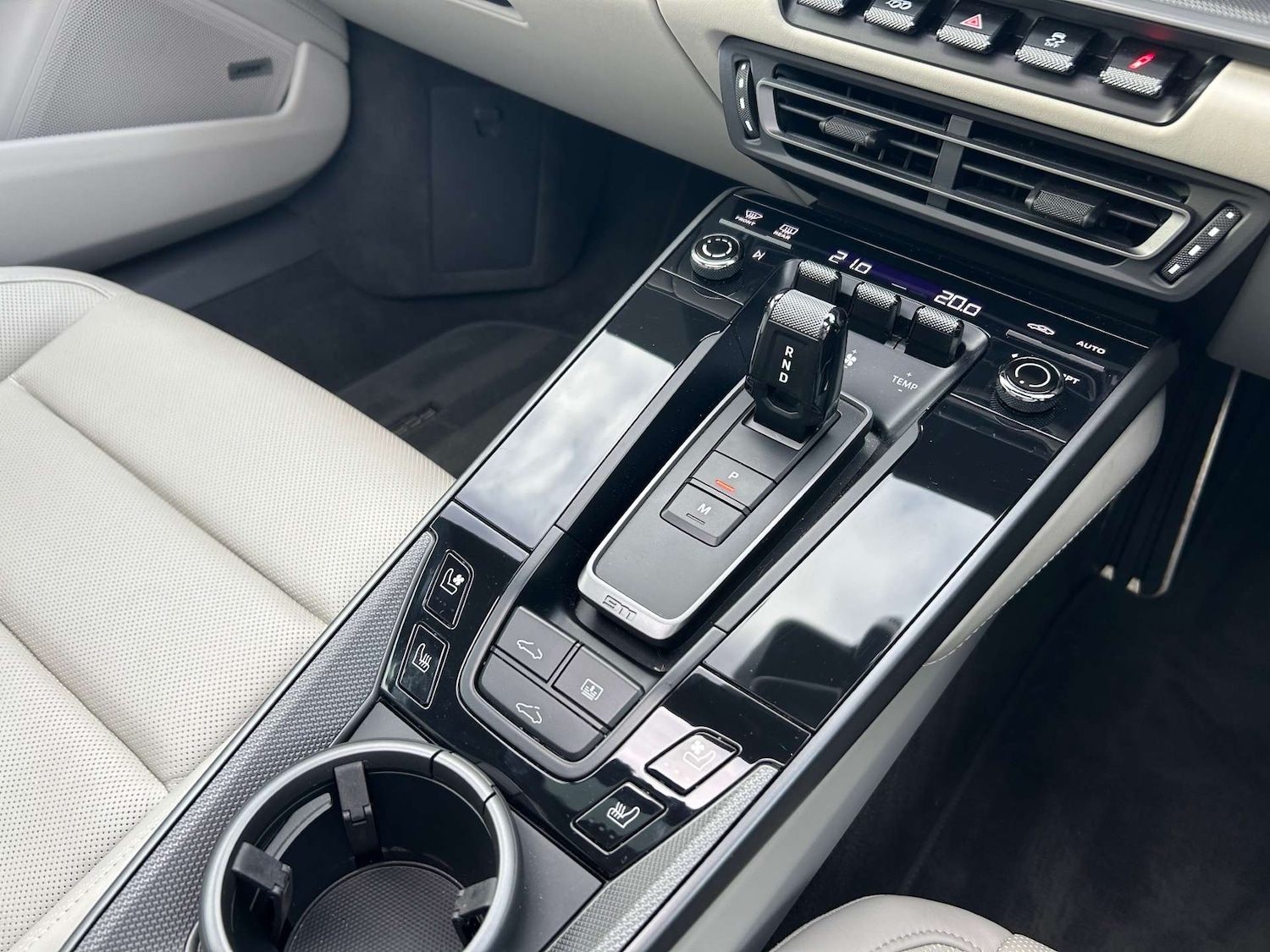 Used Porsche 911 2020 for sale - 76478999: Photo 56